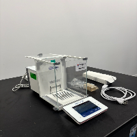 Mettler Toledo XSR205DU Analytical Balance image 0